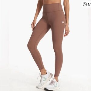 Vuori All the Feels Legging - Almond - xs